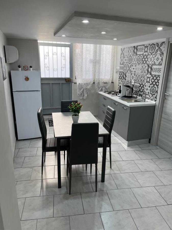 Casa Vacanze Sicilia Bella Villa Catania Eksteriør billede